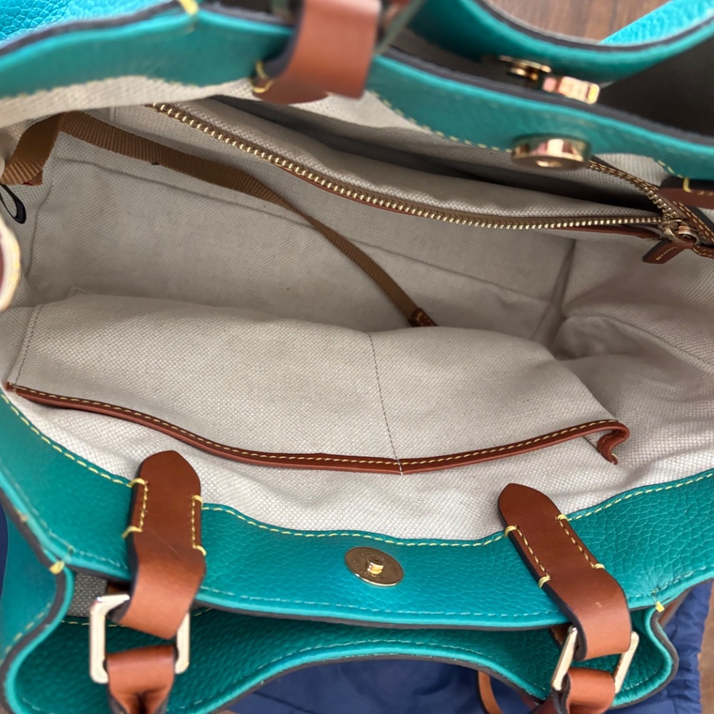 Dooney and Bourke Lucca pebbled leather Barlow teal - Picture 6 of 10